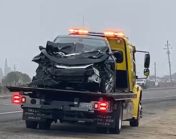 Muere una mujer y dos niños están graves tras accidente en Clovis