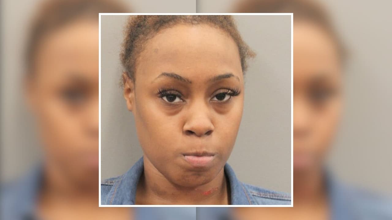 "Posiblemente por celos": Una mujer es acusada de asesinar a su pareja sentimental en Texas