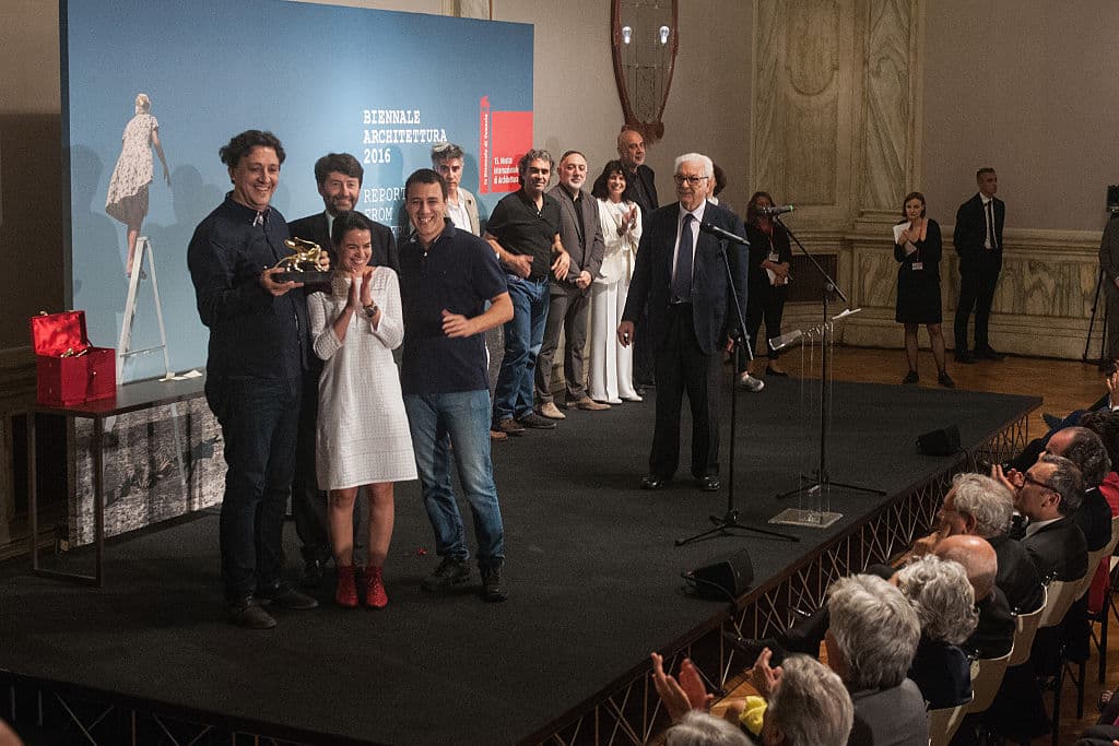 Triunfos latinos en la Bienal de Arquitectura de Venecia