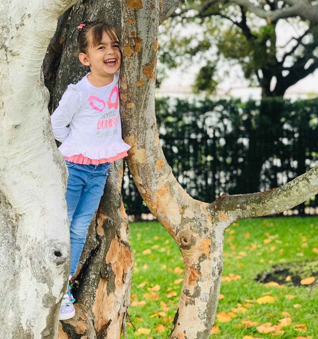 El 29 de mayo de 2015, Michelle refrescó la vida de Alan Tacher. La pequeña que llegó a sus brazos cambió por completo su rutina.