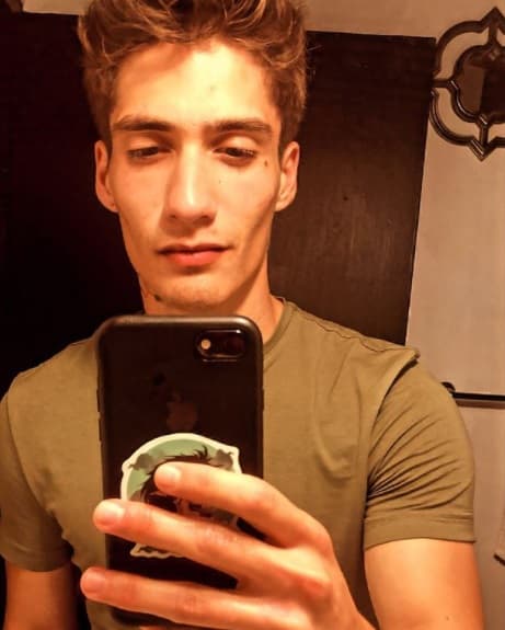 “Me empezaron a hacer estudios, me llevaban al psicólogo y al neurólogo porque no ponía atención en clases”.