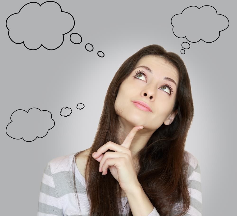 Esta palabra encierra un gran secreto, y una gran verdad. Muchas veces las personas se quejan porque no tienen trabajo, o dinero, o un amor, pero pasan de lado aquello que tienen. Por eso, la clave para cambiar la energía a tu favor es concentrarte en lo que tienes, escribirlo, copiarlo, mantenerlo fijo en tu mente.