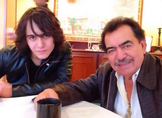 Tenía fama de mujeriego, pero era todo un caballero. Con cinco de sus parejas procreó a sus ocho hijos.