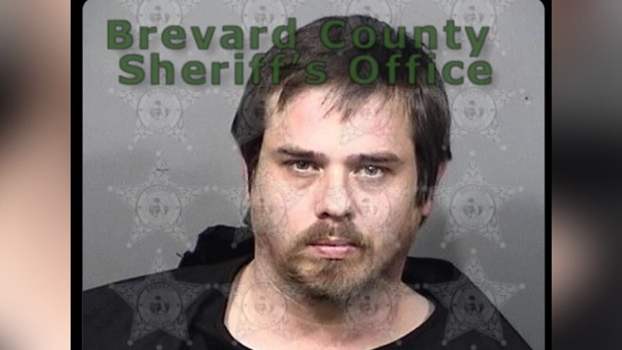 Padre es acusado de asesinar a golpes a su hijo de 12 años "por portarse mal"