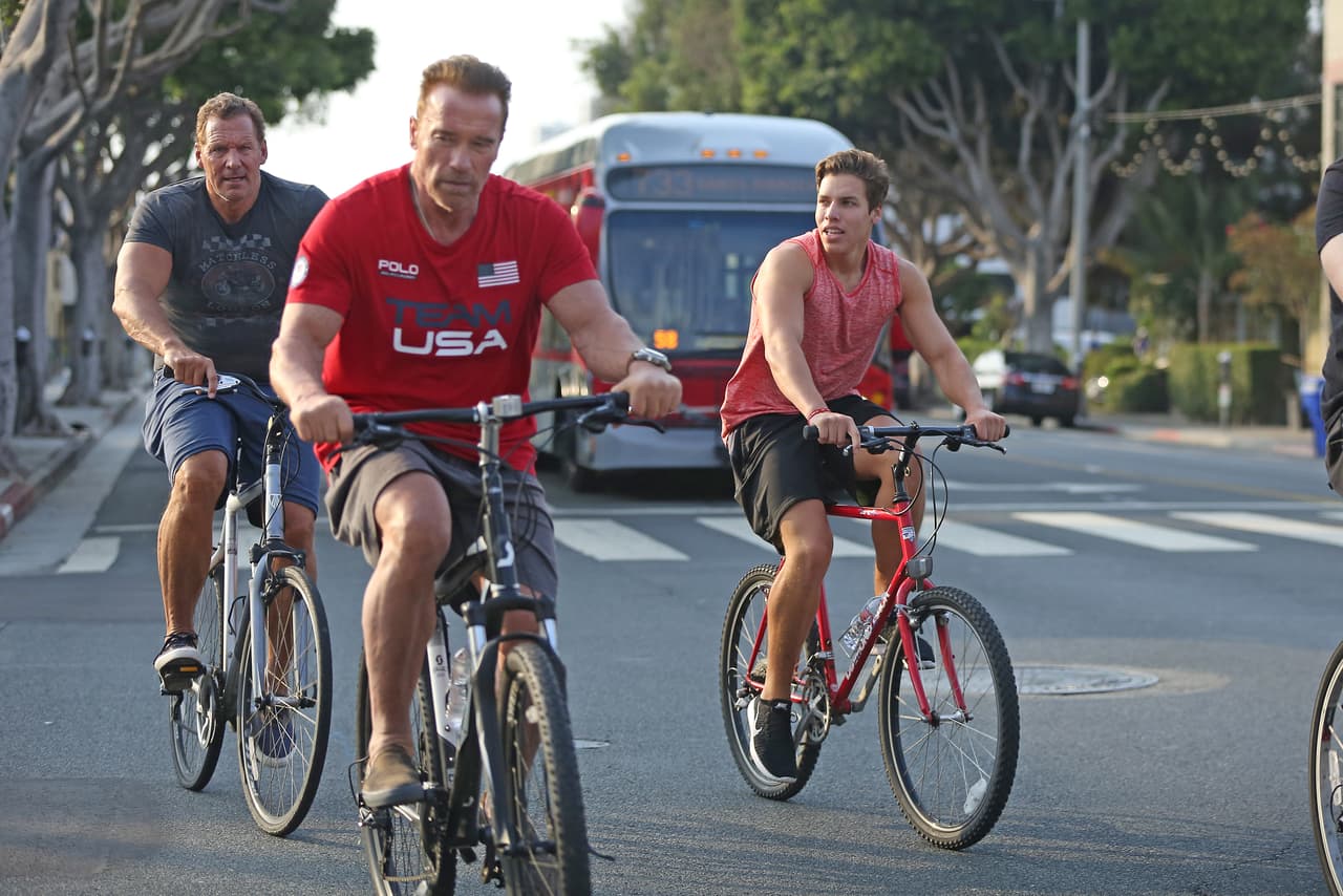 Joseph y Arnold parece que congenian en el gym y eso es de reconocerse.