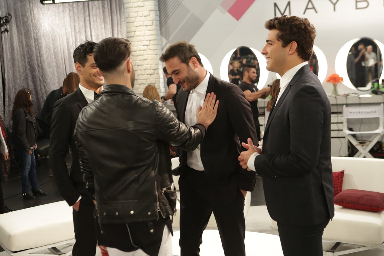 Mira cómo se preparan las bellas antes de subir al escenario sumándote al backstage de #NBL VIP.