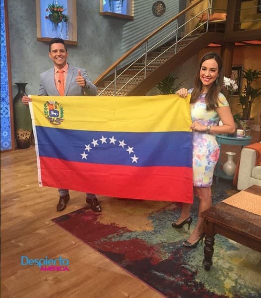 Nuestro elenco se sumó a los festejos por los 205 años de la Independencia de Venezuela.