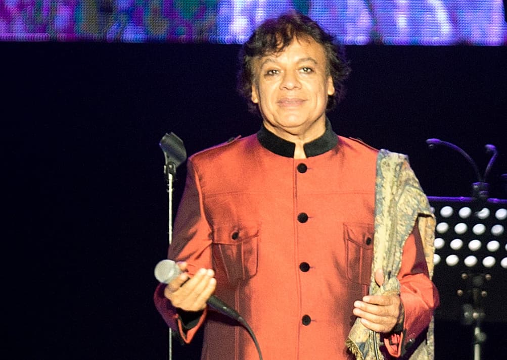 Juan Gabriel era amante de las joyas, de los chales y los sombreros.
