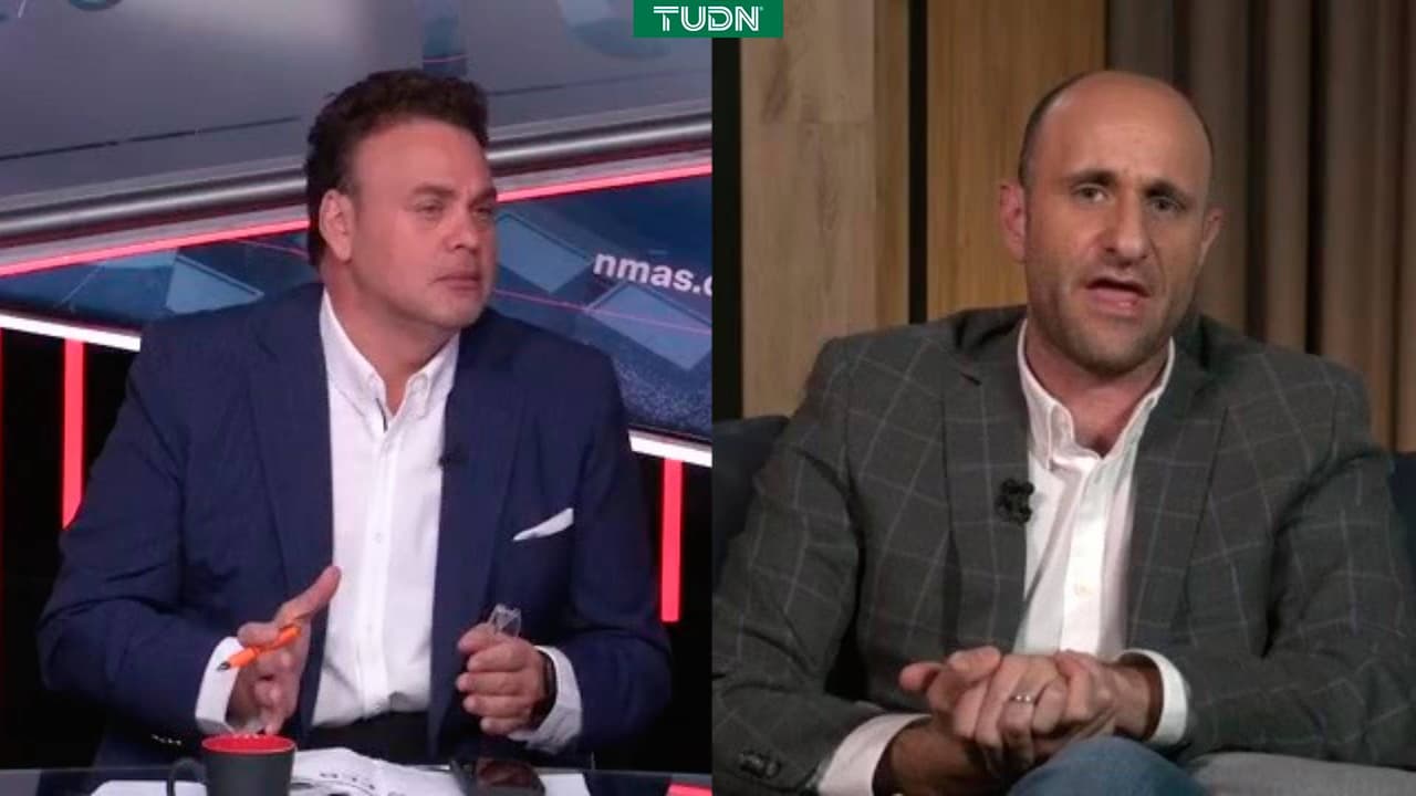 Santiago Gimenez le ocultó esto al Feyenoord  