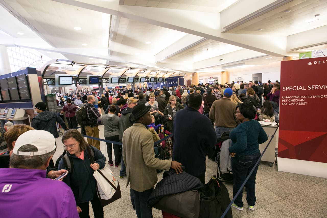 <b>1. Hartsfield-Jackson Atlanta International Airport (ATL)</b> con 323, que también reportó un incremento de 25 armas en relación al 2018.