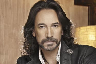 Marco Antonio Solís