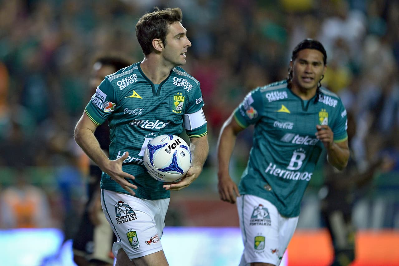 En el Apertura 2015, Boselli volvió a ser el máximo goleador del torneo con 13 goles, su segunda vez con ese reconocimiento. Aún así, ese año no obtuvo títulos.