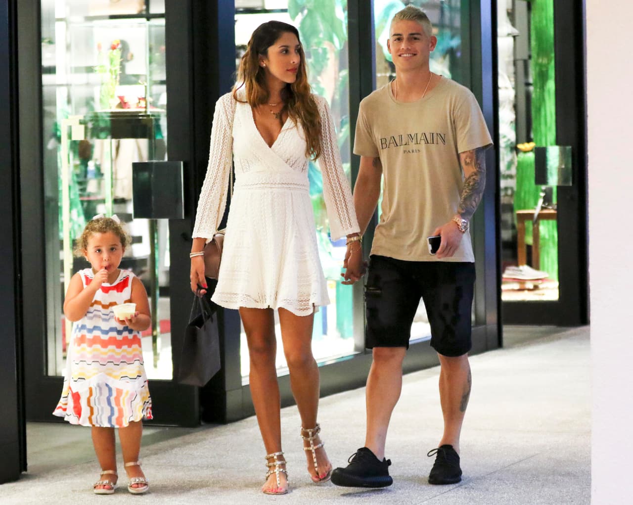 James festejó con este cambio el tercer lugar de Colombia en la Copa América Centenario 2016.