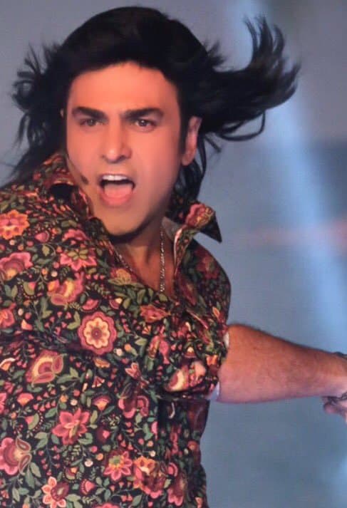 No hay nada más sensual en el estilo de 'Albertano' que su perfecta cabellera.