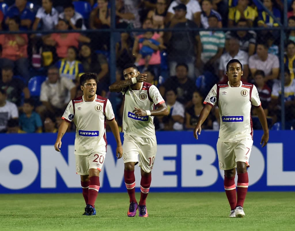 En Perú suspenderán partidos de fútbol ante menor señal de violencia