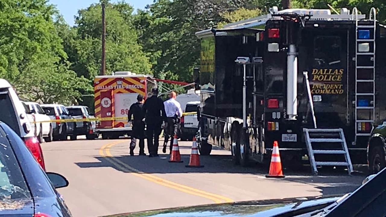 Madre se atrinchera por varias horas, mata a su hija de 8 años y se suicida, según autoridades