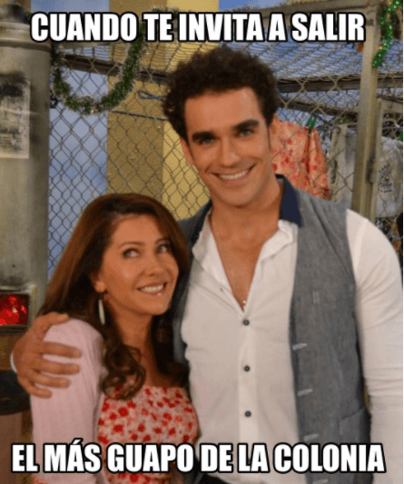 Si un chico guapo intenta conquistarte, aprovecha la oportunidad para lucir inocente, atractiva y seductora a la vez como María de Todos los Ángeles.