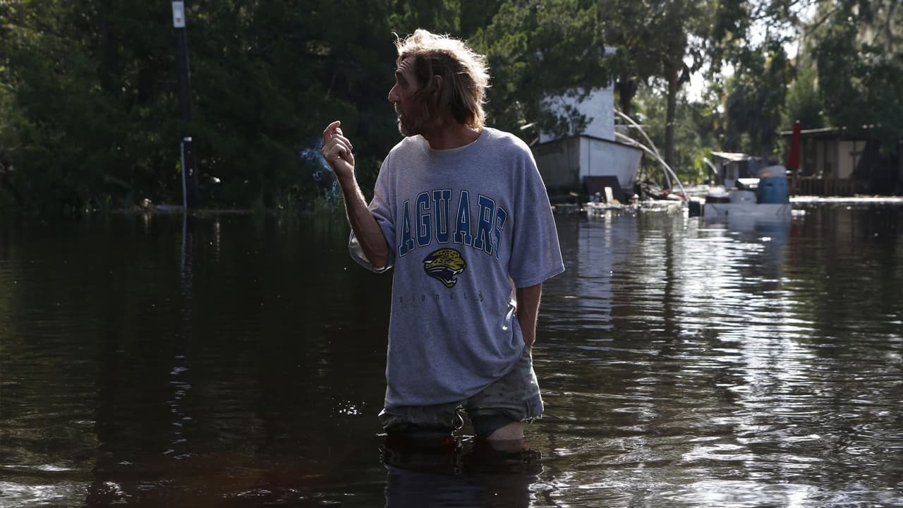 Dos muertos y cientos de miles de personas sin energía eléctrica por Hermine