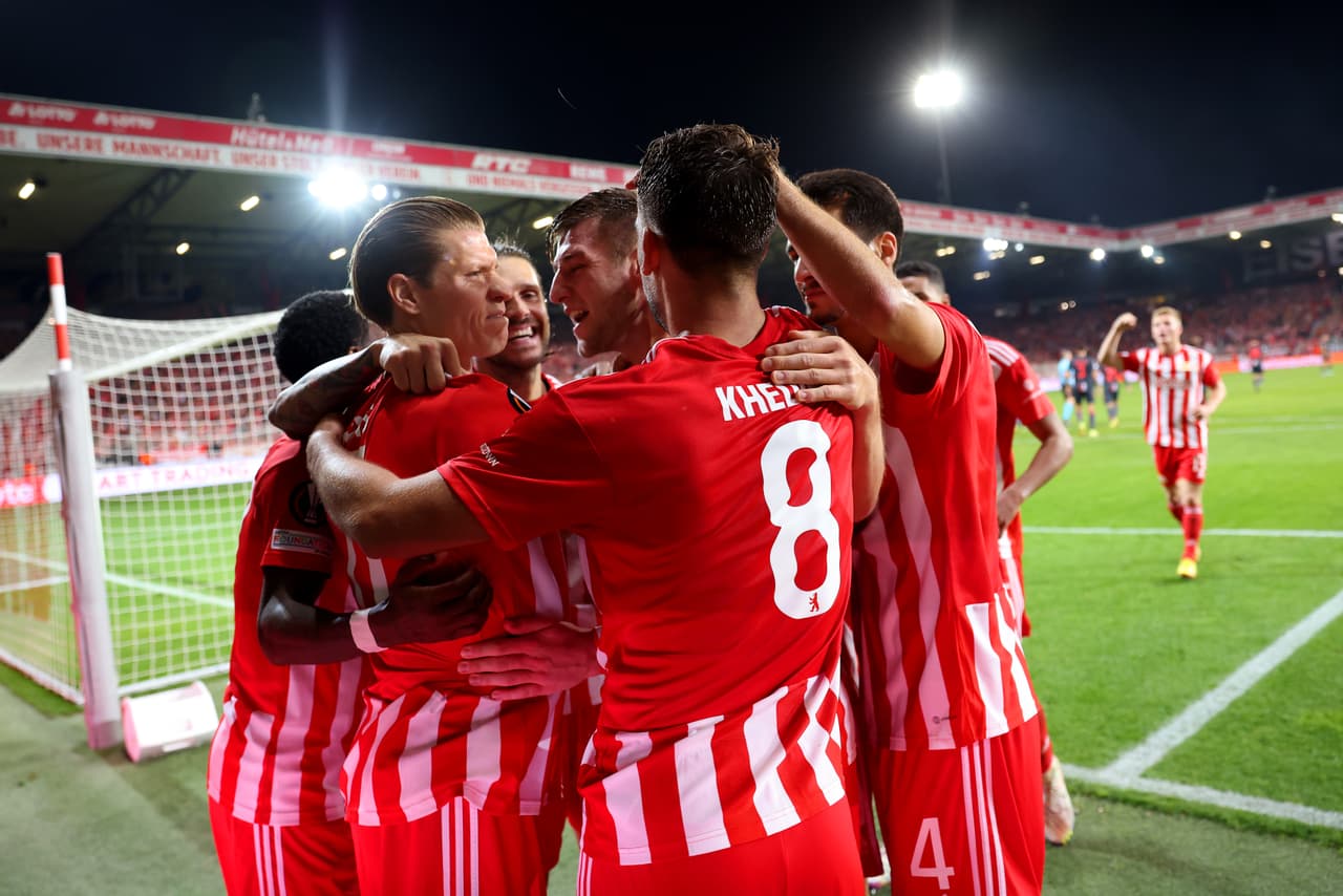El cuadro de PSV Eindhoven derrotó 2-0 de local al Arsenal en la UEFA Europa League; Betis gana sin Guardado al Ludogorets y Braga cae ante Union Berlín sin Lainez.
