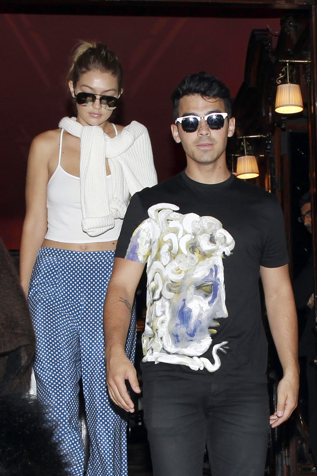 Otra de las parejitas 'cute' que sorprendió este año fue la de Joe Jonas y Gigi Hadid.