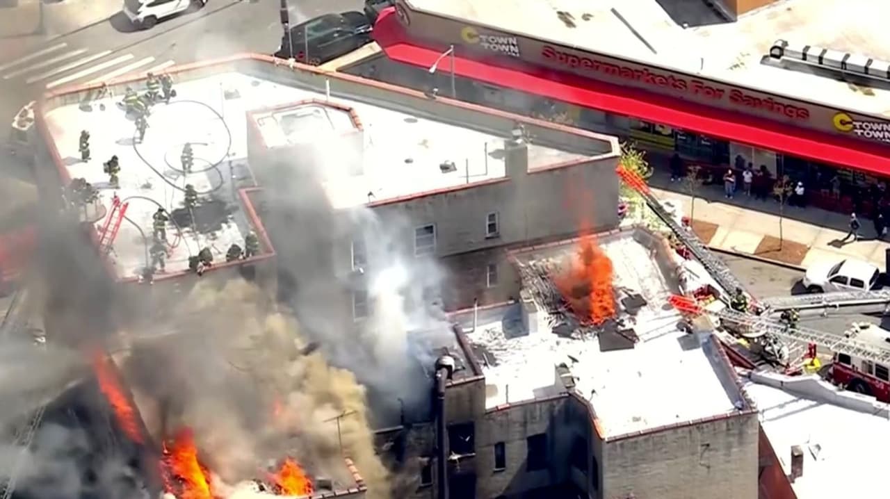 Incendio masivo en edificio del Bronx afecta a familias hispanas