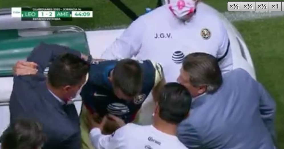 Nicolás Benedetti abandonó el partido frente al León en llanto gracias a una nueva lesión del colombiano.