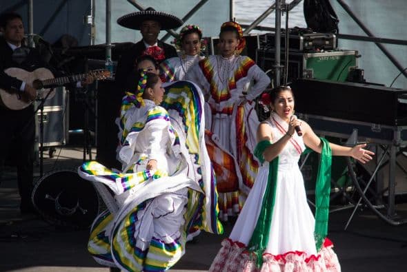 La comunidad mexicana se reunio en el historico Penn's Landing para celebrar el dia de la independencia mexicana. Estas son algunas imagenes.