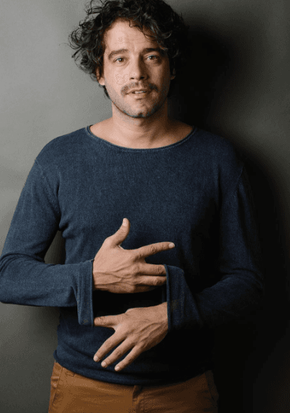 Así luce Guilherme sin la caracterización de Judas.