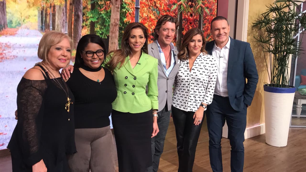 De este modo despedimos a nuestra invitada, el panel de Sin Rollo reunido para la foto.