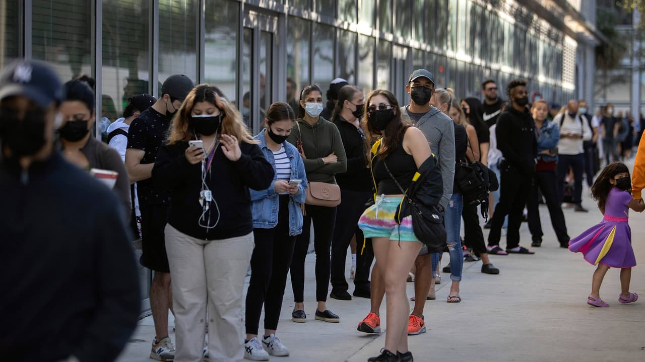 ¿Covid-19, influenza o gripe? Especialistas explican cómo distinguir los síntomas