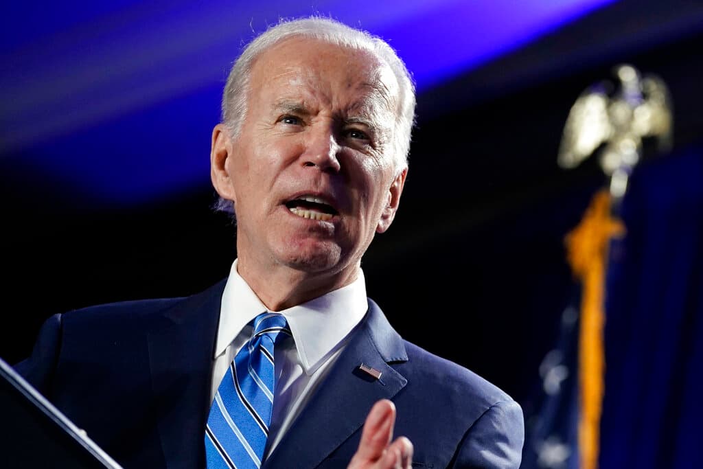 "No podrán esconderse": Biden declara la guerra a ladrones de fondos de alivio por la pandemia