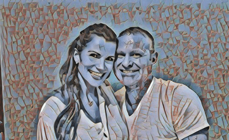 Mientras Alan Tacher compartía toda una sesión de fotos en el museo, con su esposa.