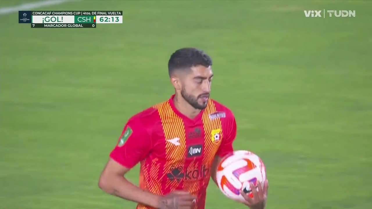¡Herediano descuenta! Rubio anota el 2-1 desde los once pasos