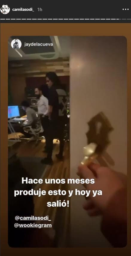 Este tema fue 
<b>producido por Jay de la Cueva</b>, integrante de la agrupación 
<b>Moderatto</b>, mostró Camila Sodi con un video en sus historias de Instagram.
<br>