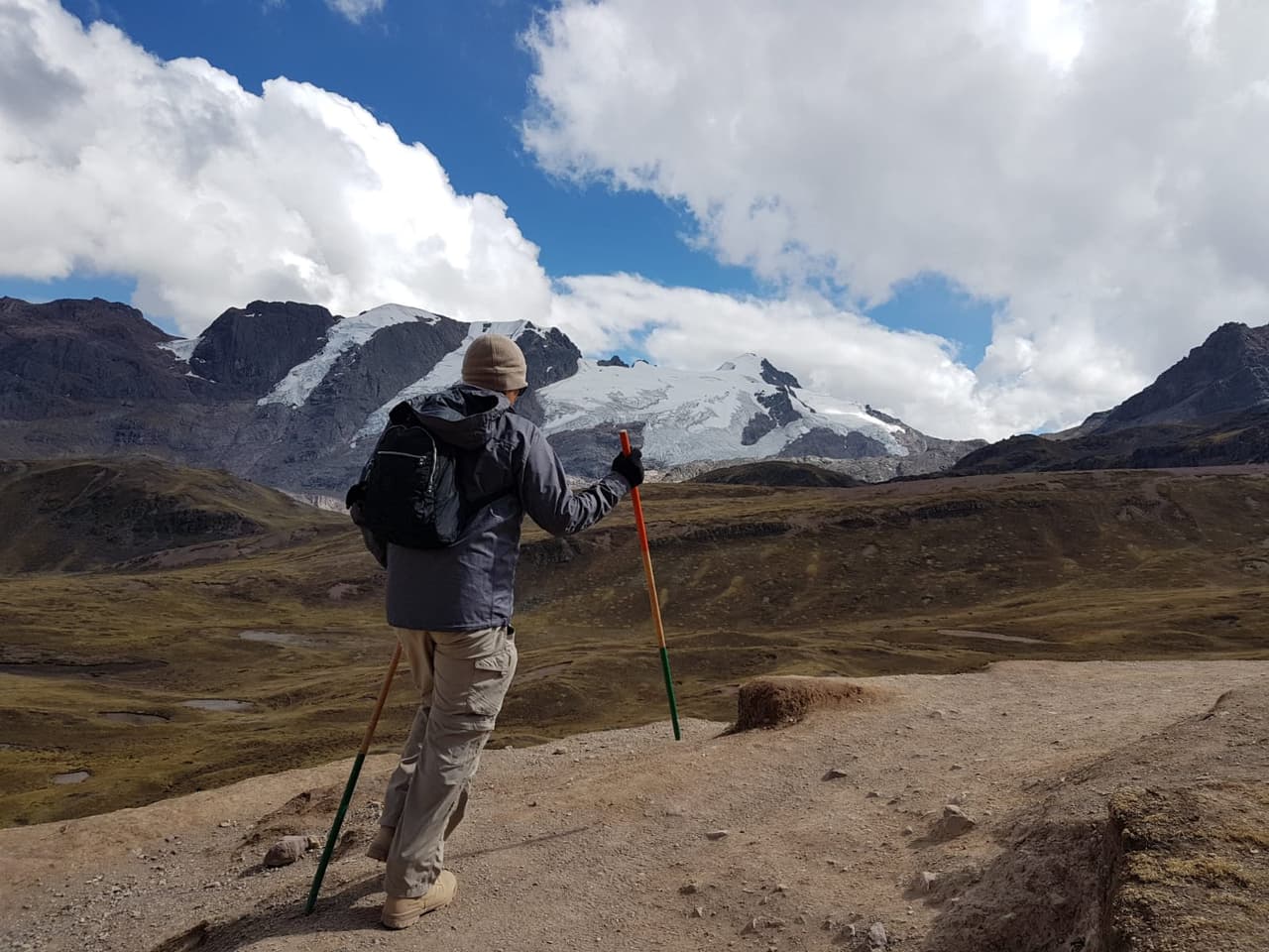 “
<b>Perú es un destino ideal para el trekking por los paisajes naturales que tiene</b>, por su megadiversidad. Es uno de los mejores destinos para hacer trekking en el mundo. Vinikunka y ahora Palccoyo así lo demuestran y Cusco tiene más que ofrecer aún”, afirma Acosta de PromPerú.