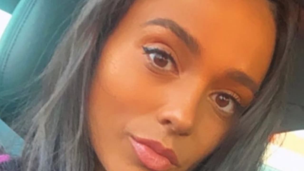 <b>Puesto 2. 85253. Paradise Valley, Arizona </b>(ocupa parte del área metropolitana de Phoenix, Mesa y Scottsdale).
<br>
<br>Costo promedio de una vivienda: 
<b>1,599,500.</b>
<br>
<br>Ingreso familiar promedio al año: 
<b>163,750 dólares.</b>
<br>
<br>Hogares que ganan 200,000 dólares o más: 
<b>42.5%.</b>