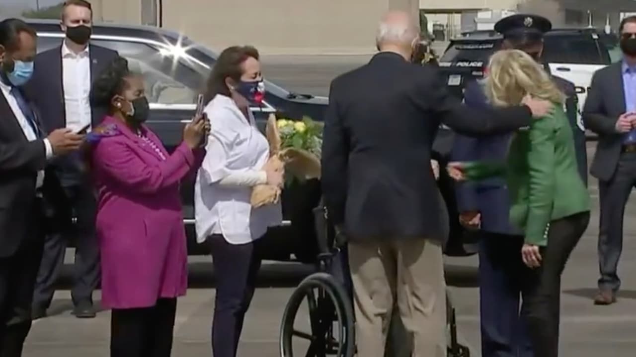 Entre sus actividades en Houston, el presidente Biden recorrerá el Centro de Operaciones de Emergencia del Condado Harris.