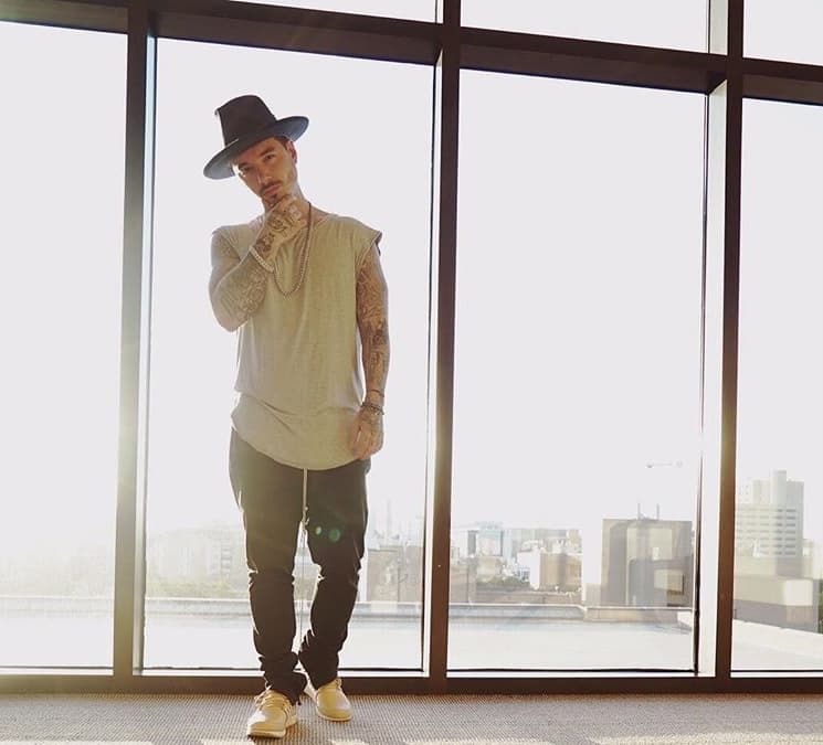 Ahora, nuestro escenario de Latin GRAMMY vibrará con su presencia.