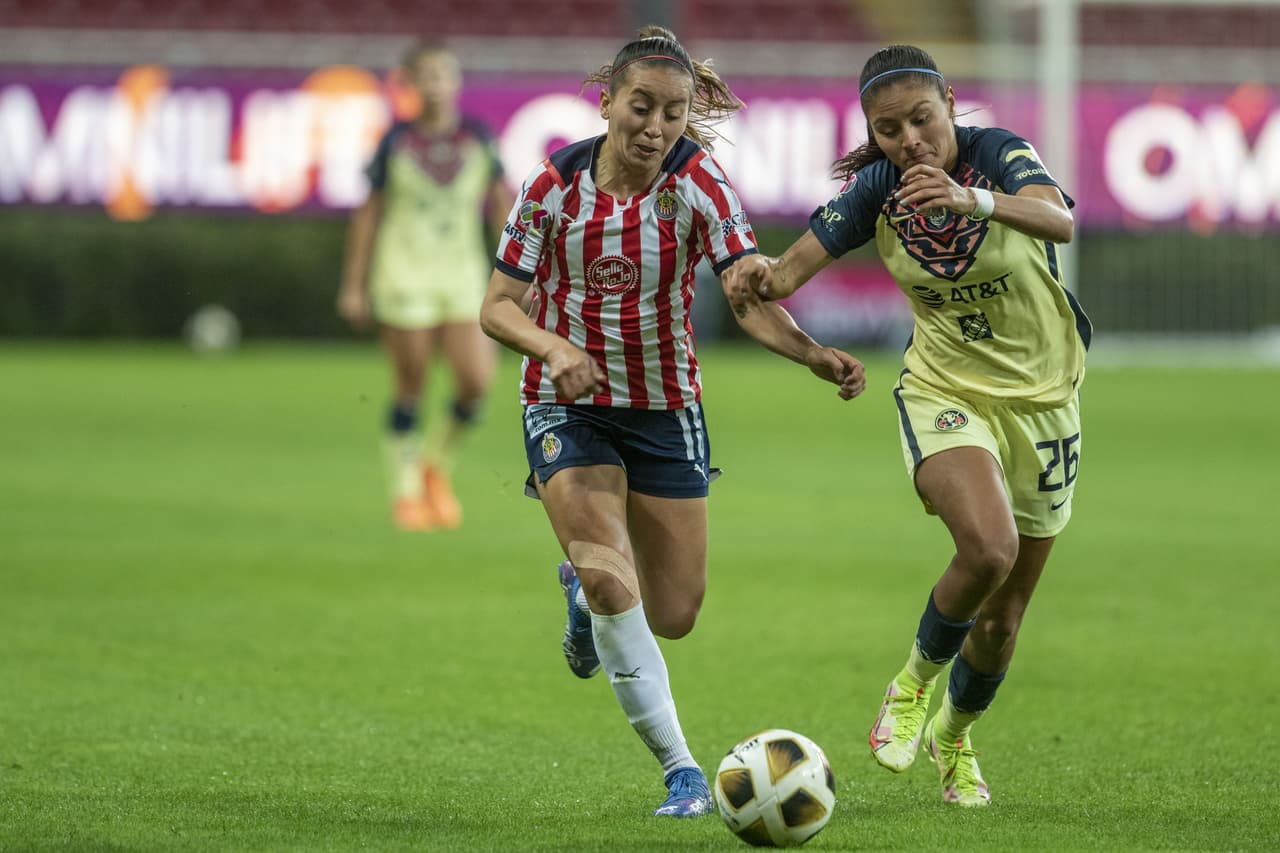 during the game Guadalajara vs America, corresponding to Quarterfinal second leg round match of Torneo Apertura Grita Mexico A21 of the Liga BBVA MX Femenil, at Akron Stadium, on December 06, 2021. 
<br>
<br> durante el partido Guadalajara vs America, correspondiente al partido de vuelta de Cuartos de Final del Torneo Apertura Grita Mexico A21 de la Liga BBVA MX Femenil, en el Estadio Akron, el 06 de diciembre de 2021.