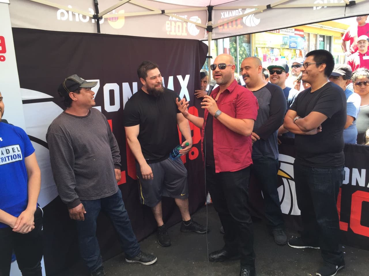 Raúl 'El Pelón', Carla Medrano y El Feo felices de compartir con sus oyentes en Santa Ana.