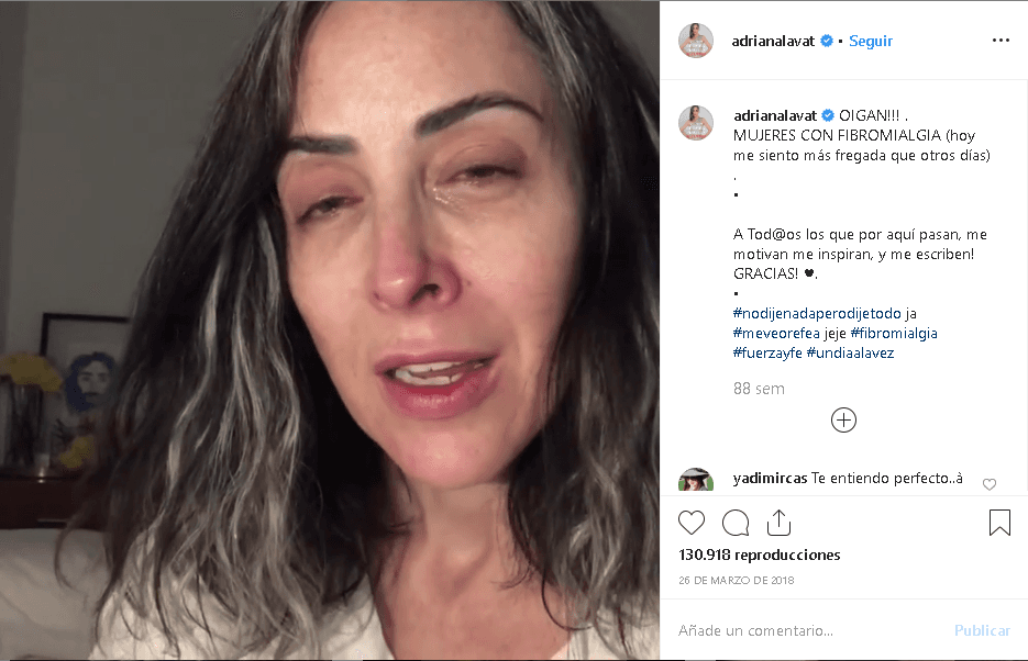 "Hacer estos videos es parte de vencer mis miedos, creo que hace 200 mil años que no me veía las piernas y menos así de blancas, pero no pienso asolearme, en fin. (Lo importante es) 
<b>bailar, disfrutar a pesar de lo que duele</b>”, dijo la actriz de 46 años en 
<b><a href="https://www.instagram.com/p/BgzXA11lvp8/" target="_blank">el video</a></b>.