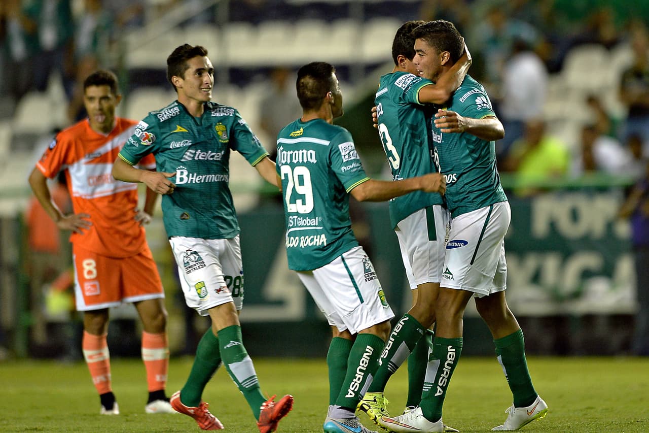 León gana 2-1 a Correcaminos y se acerca a cuartos de final de Copa MX