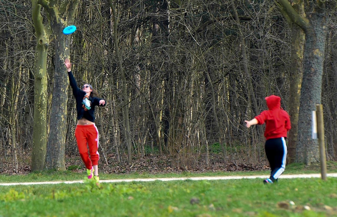 Wow! Kristen dio tremendo salto.