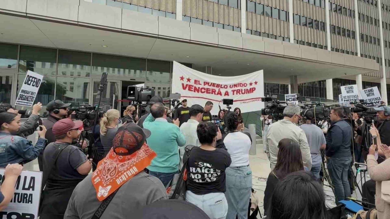 Organización proinmigrante prepara demanda contra ICE en California