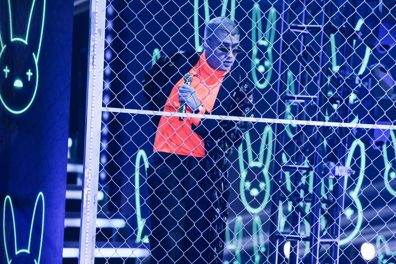 Y lo hizo acompañada de Bad Bunny.