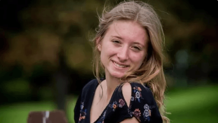 Un auto entra en una casa por error y el dueño mata de un disparo a una joven que estaba dentro del vehículo