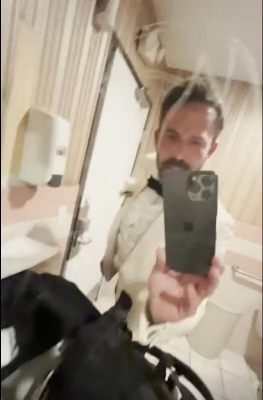 La pareja 
<b><a href="https://www.univision.com/famosos/fotos-boda-jennifer-lopez-a-little-white-chapel-ben-affleck-fotos" target="_blank">se casó en una icónica capilla </a></b>estilo 'vintage' de Las Vegas la noche del pasado sábado 16 de julio. 
<br>