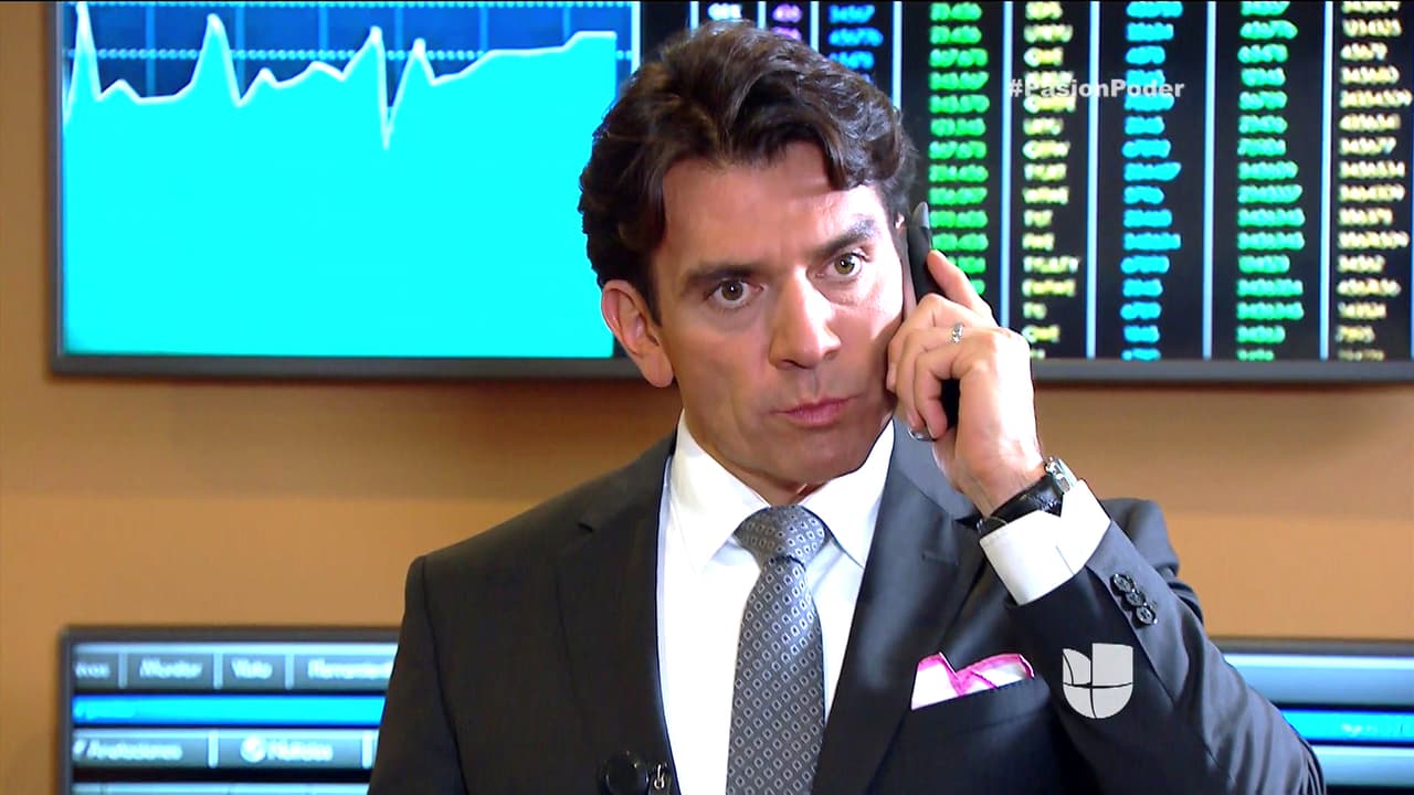 Arturo, ¿estás dispuesto a enfrentar a Eladio por el amor de Julia?