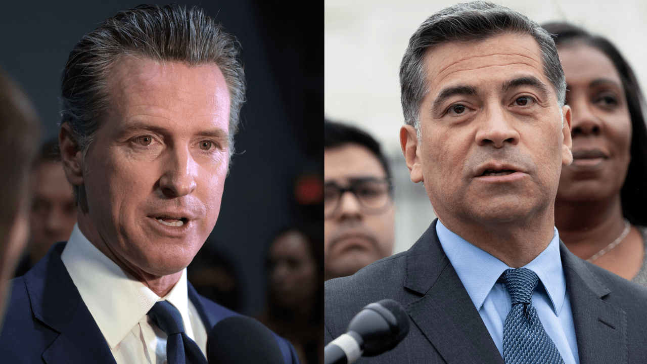 Republicanos insisten en iniciativas para destituir a funcionarios demócratas