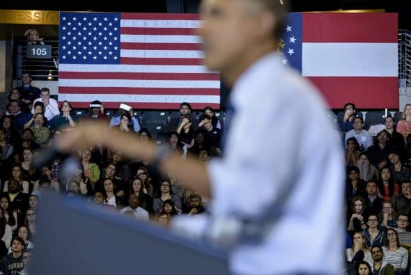 Durante su visita a la ciudad de Atlanta, el presidente Barack Obama se reunió con cientos de universitarios en el auditorio del Georgia Tech, donde habló de los problemas a los que se enfrentan los jóvenes al querer tener acceso a la educación universitaria, por lo que reiteró su interés en la accesibilidad a la educación superior para todos.